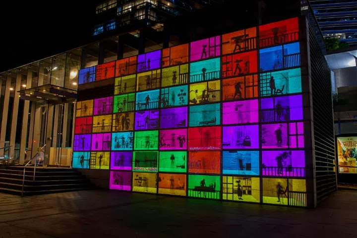 hbsg-ilight-singapore-alonetogether