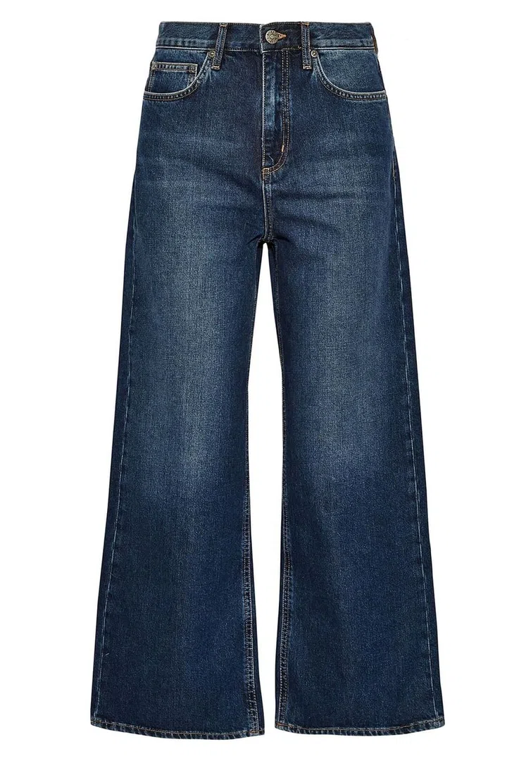 MiH's vintage-inspired jeans never disappoint and case in point with the brand's oversized leg style. Photo: Getty 