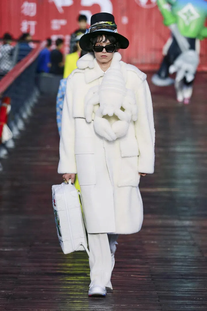Louis Vuitton Men's spring/summer 2021. Photo: Showbit.