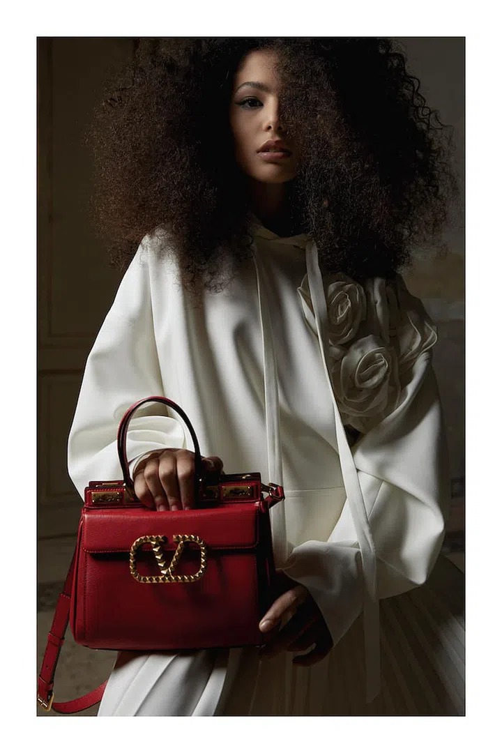 Photo: Valentino Garavani Rockstud Alcove