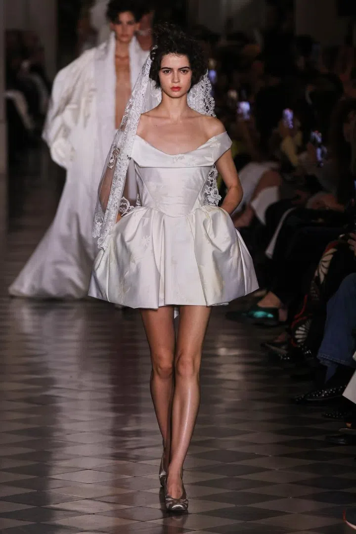 taylor swift wedding dress vivienne westwood