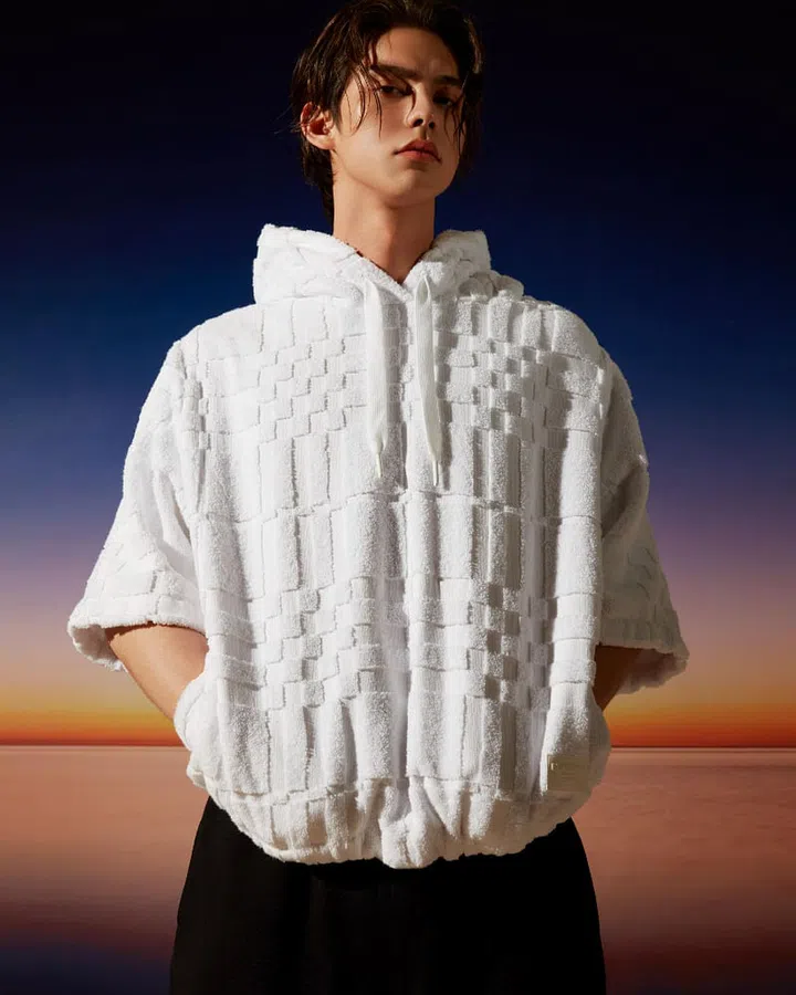 Bright in Burberry Holiday Edit