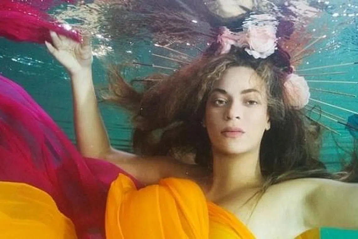 Beyoncé's Full Pregnancy Shoot Is Here And It's Incredible | Harper's ...