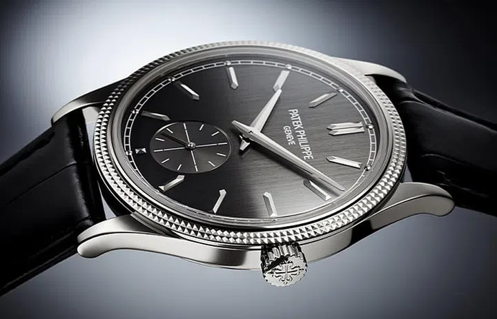 Calatrava "Clous De Paris" Ref. 6119 (Photo: Patek Philippe)