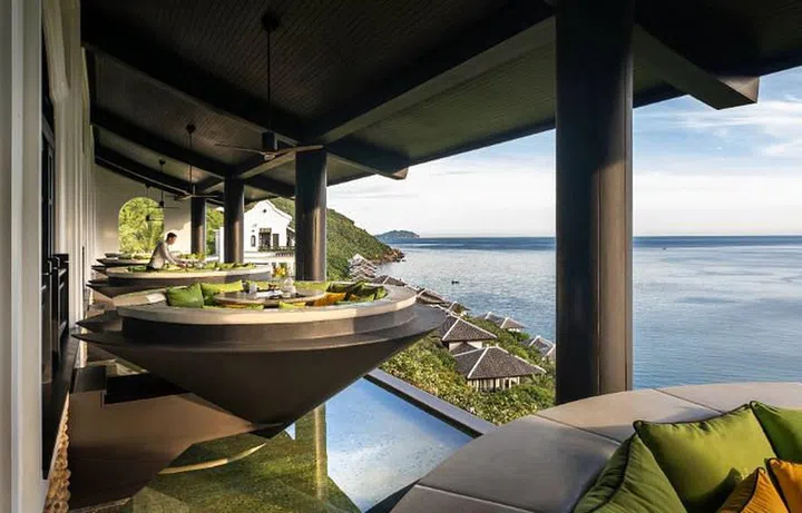 Soaring views from the Non-La tables at Citron Restaurant