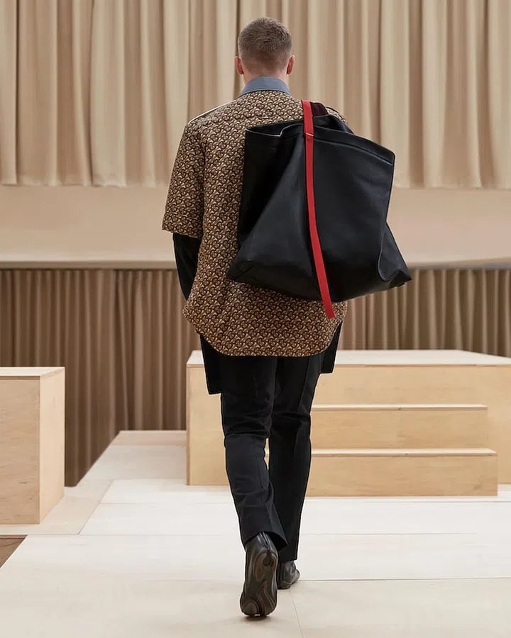 Photo: Burberry