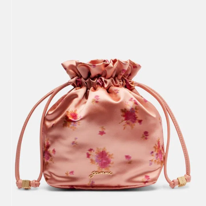 pouch bag trend | ganni