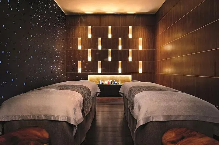 The soft, dappled golden light lulls you to sleep in your personal spa room. Photo: Layan Residences by Anantara