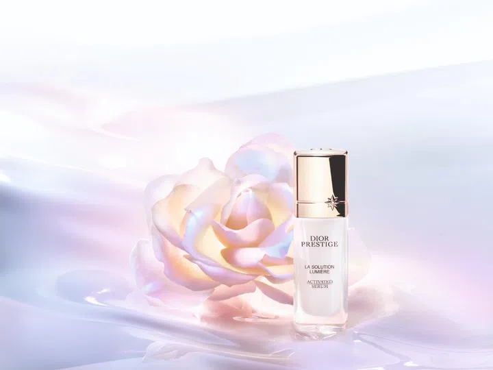 Dior Prestige La Solution Lumière Activated Serum