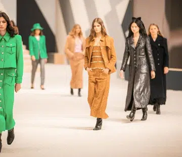 Chanel Fall-Winter 2022/23 Haute Couture