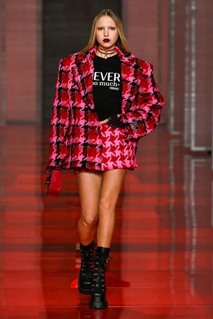 Photo: Versace