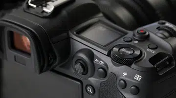 The Best Mirrorless Canon Cameras For Every Skill Level