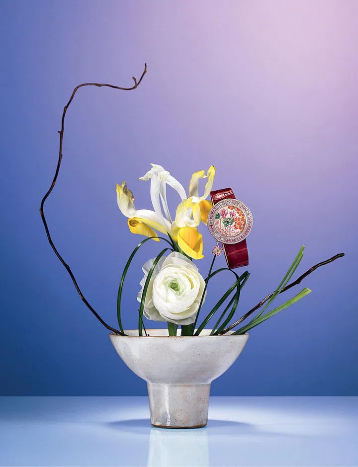 Rose gold, sapphire, spessartite, mother-of-pearl and diamond Charms Extraordinaire Amour watch, by Van Cleef & Arpels (Photo: Hosanna Swee)