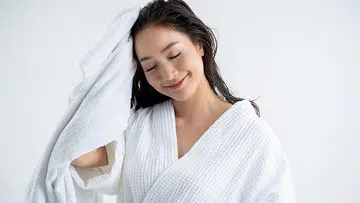 best shampoos asian hair feature image