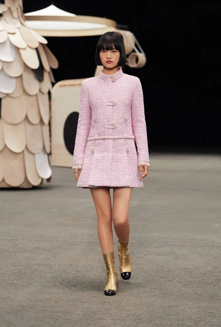 G-Dragon, Tilda Swinton, And Animal Art At Chanel Haute Couture