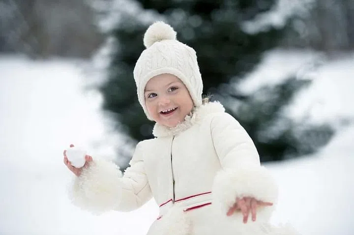 The daughter of Crown Princess Victoria of Sweden and Prince Daniel, Duke of Västergötland, at La Haga Palace on February 23, 2015. Photo: Getty 