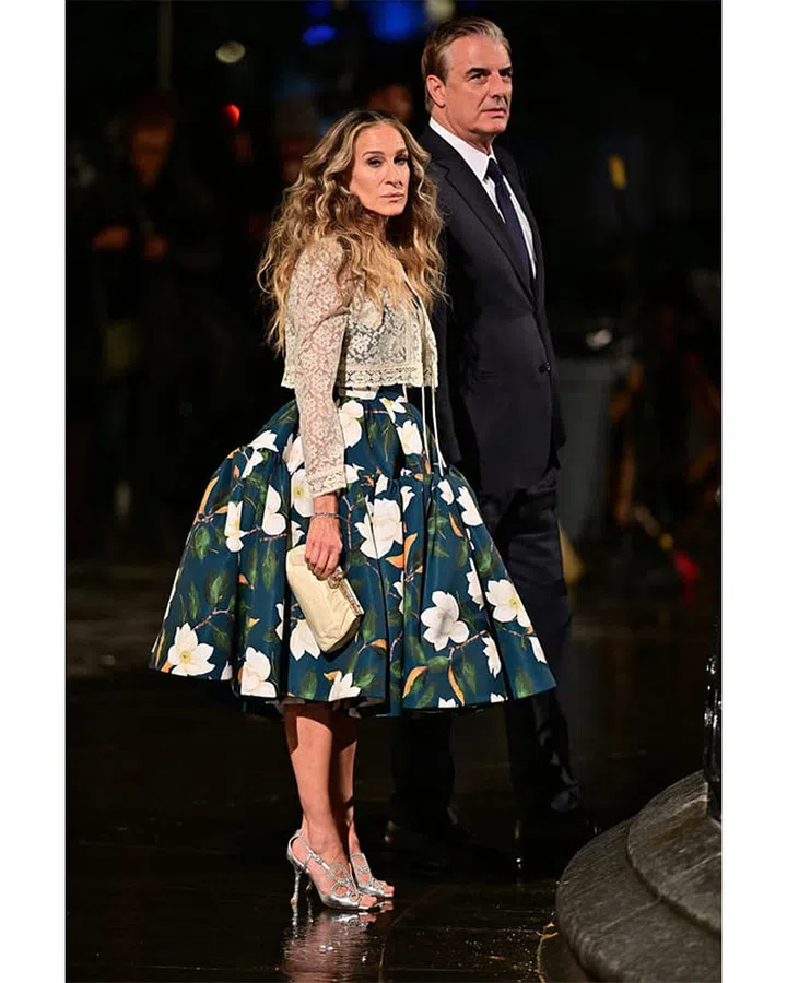 The Ultimate Carrie Shopping Guide – Dream Sequence