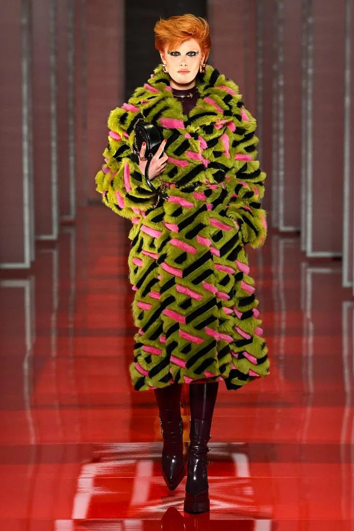Photo: Versace