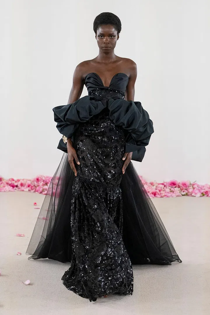 Giambattista Valli,
Fall Winter 2023-24,
Haute couture