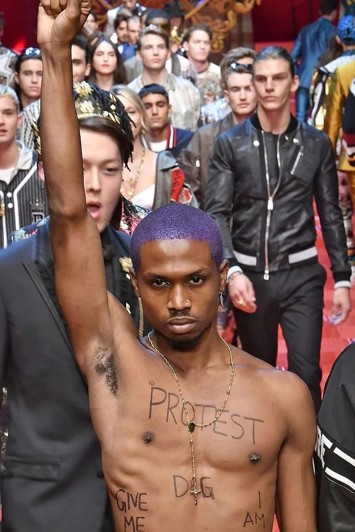 Raury, Dolce & Gabbana