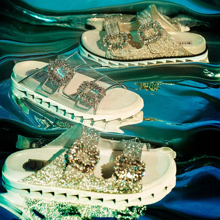 Roger Vivier's Slidy Viv' Is A Casual Footwear Must-Have-2