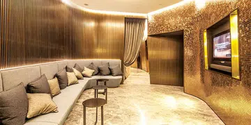 THE SLOANE CLINIC