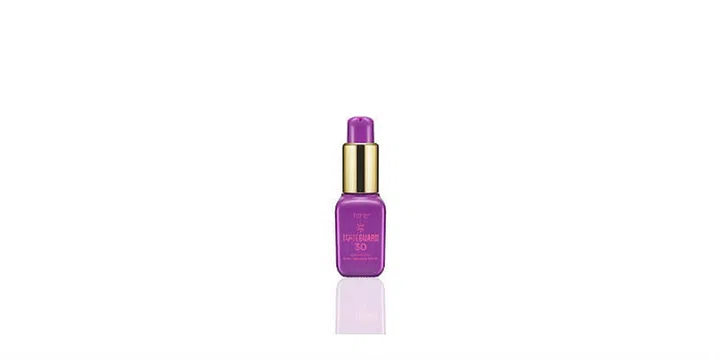 We all know that sun protection is so important. But with Tarte’s antioxidant-rich concoction that’s filled with maracuja, red algae, soybean, apple, and honeysuckle extracts which will nourish the skin and delay ageing. Photo: Tarte