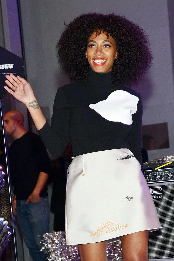 The songstress has angel wings and a set of stars tattooed on her inner right wrist.
