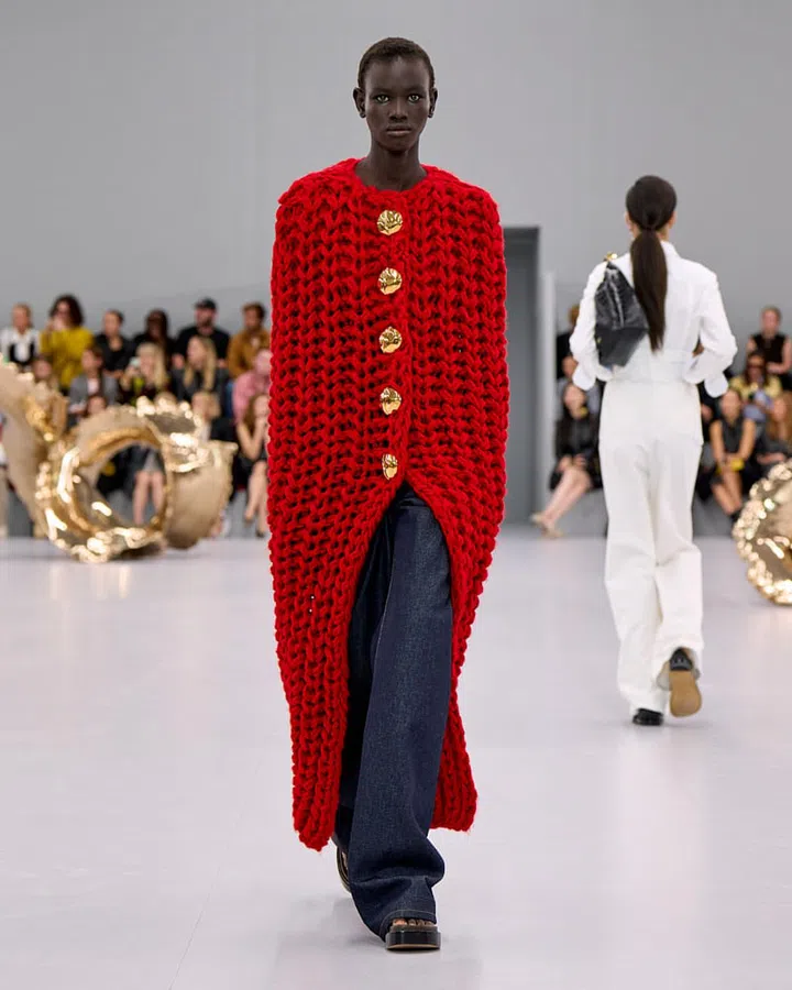 Photo: LOEWE