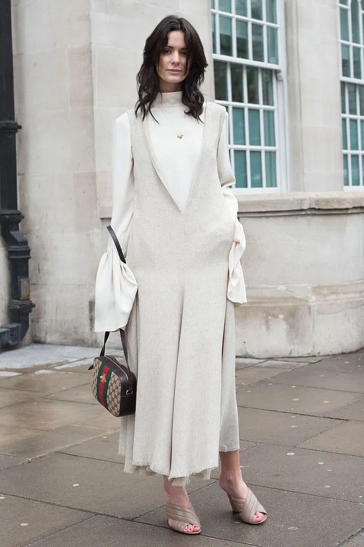 Dressing all in one colour can help accentuate your height so it's a great trend to try if you are petite.