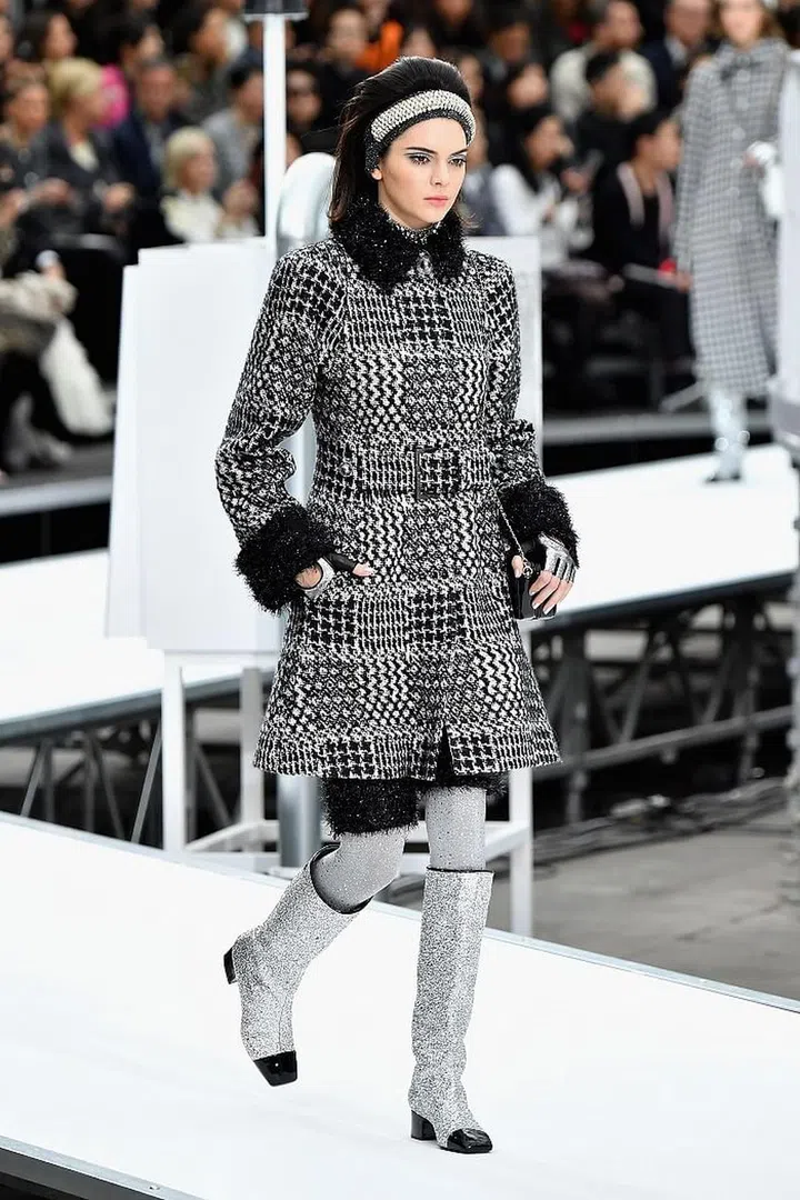 PARIS, FRANCE - MARCH 07:  Kendall Jenner walks the runway during the Chanel show as part of the Paris Fashion Week Womenswear Fall/Winter 2017/2018 on March 7, 2017 in Paris, France.  (Photo by Pascal Le Segretain/Getty Images)