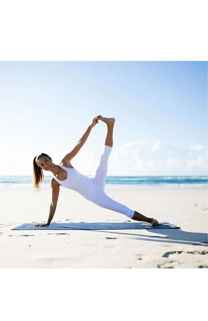 Self-proclaimed yoga and green juice lover, Bianca is also the creative director of Sporteluxe. Photo: Instagram