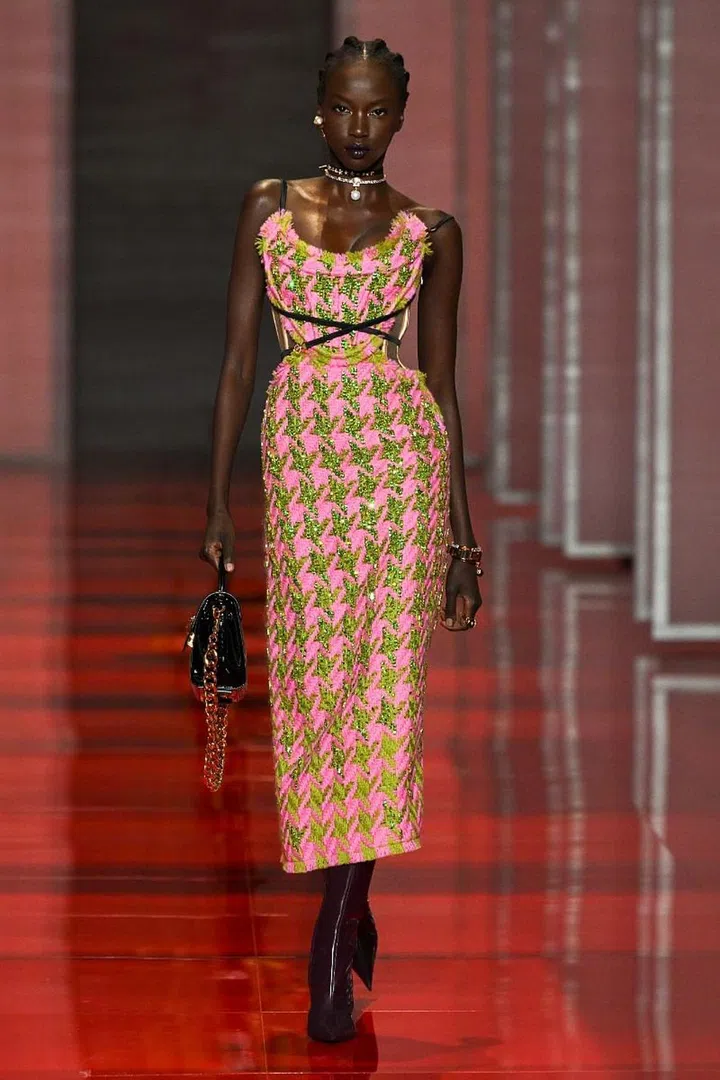 Photo: Versace