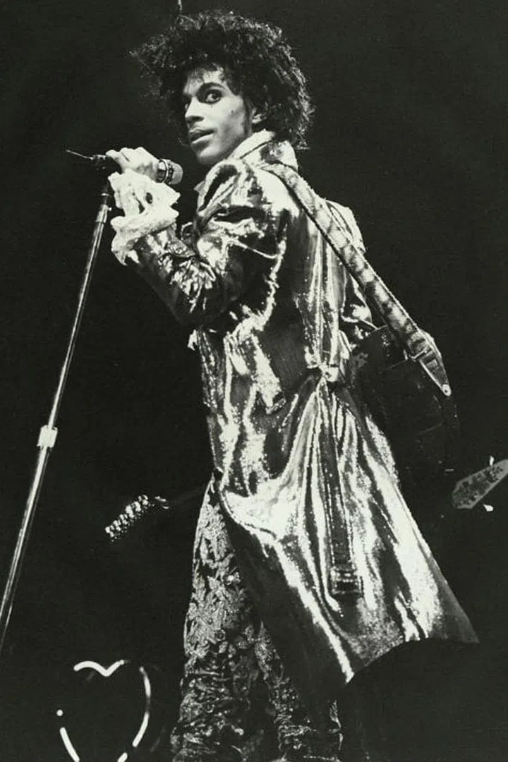Purple Reign: 31 Of Prince's Most Iconic Style Moments | Harper's ...