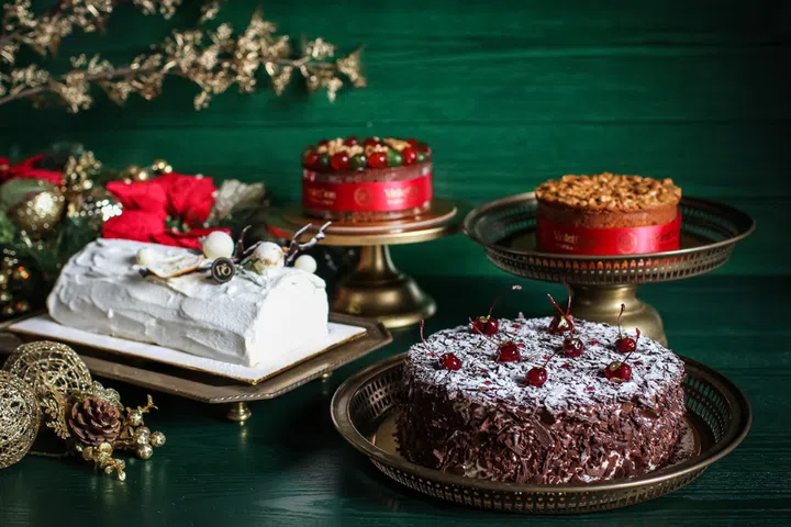violet oon christmas sweet treats