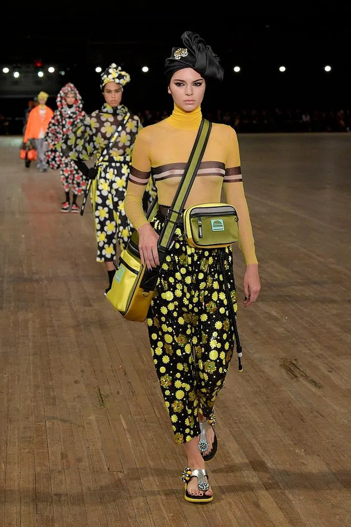 NEW YORK, NY - SEPTEMBER 13:  Kendall Jenner walks the runway for Marc Jacobs SS18 fashion show during New York Fashion Week at Park Avenue Armory on September 13, 2017 in New York City.  (Photo by Slaven Vlasic/Getty Images for Marc Jacobs)