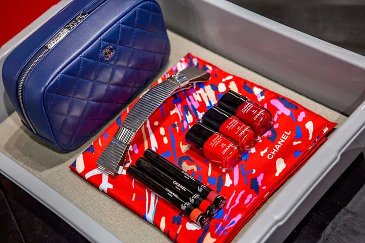 chanel x pedder on scotts