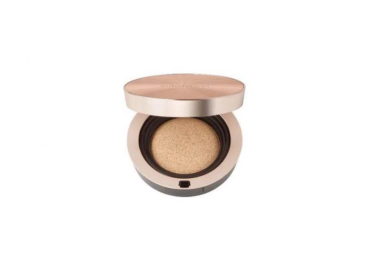 Sulwhasoo Timetreasure Radiance Serum Cushion,$145 open