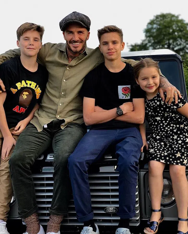 I think they love him ?x Truly the best daddy @davidbeckham x missing u @brooklynbeckham x
Photo: Instagram