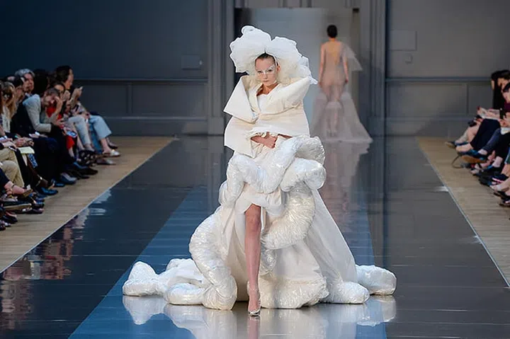 The Definitive Schedule For Haute Couture Fashion Week