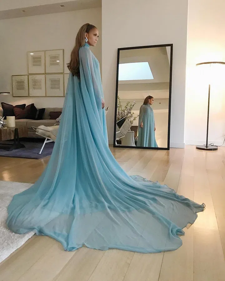 Photo: @jlo