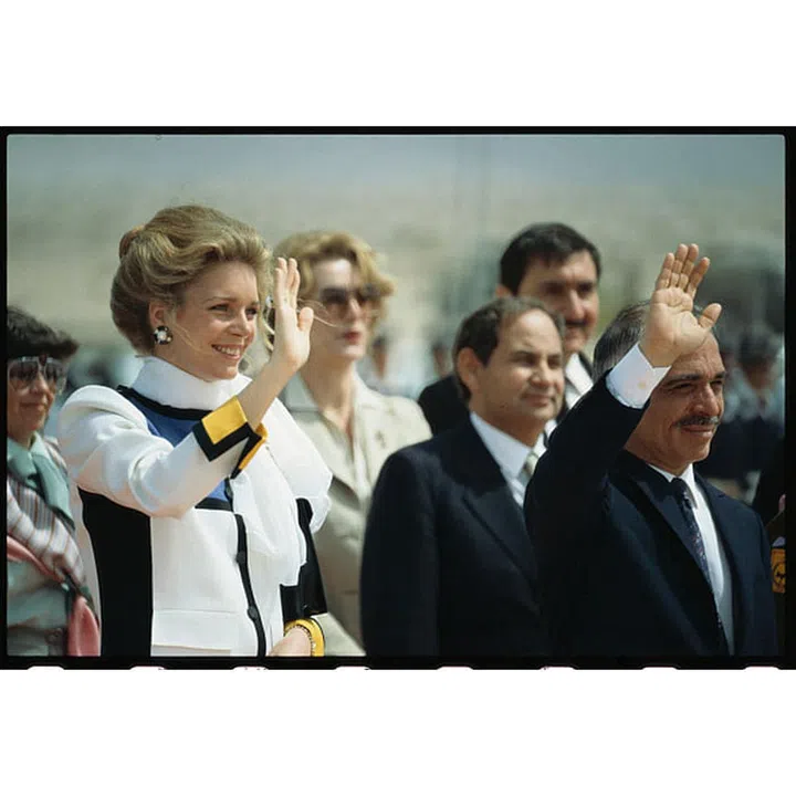 Lisa Halaby was working for the Arab Air Services and met King Hussein I of Jordan at the opening of the Queen Alia International Airport in 1977. They married each other on June 15, 1978.