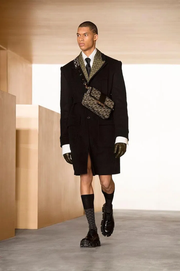 Photo: Versace