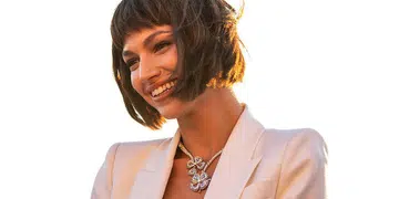 The face of Bvlgari's Fiorever jewellery collection, Úrsula Corberó