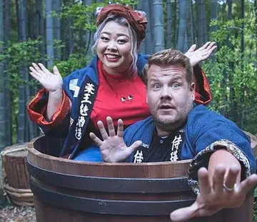 SK-II Pitera Masterclass Facial Treatment Essence - Feel The Hands - Naomi Watanabe James Corden 2