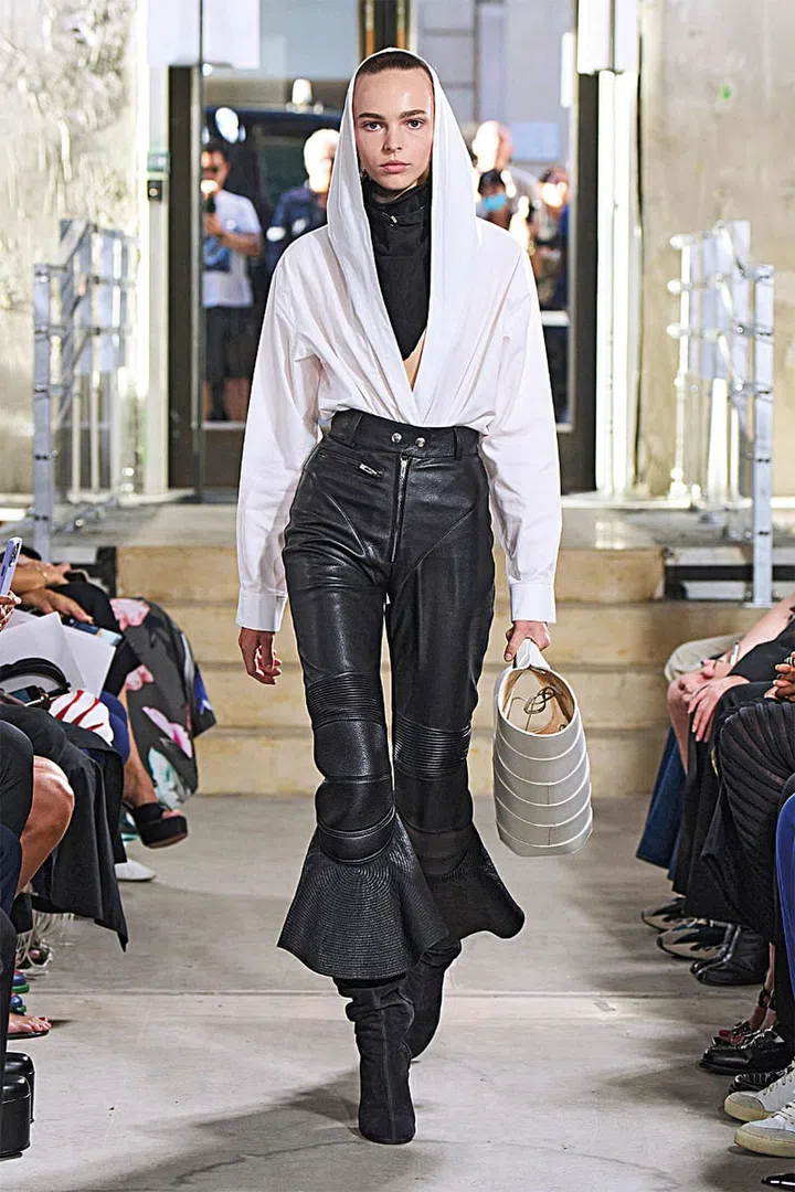 Alaïa