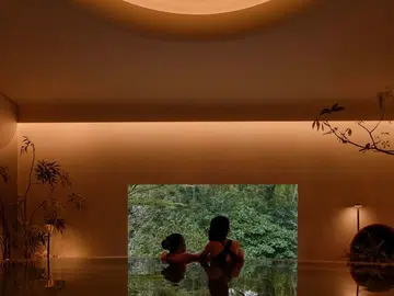 bathhouse ice bath sauna fitness therapy