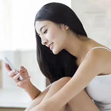 Dating apps in Asia help you meet in groups or with chaperones thumbnail.jpg