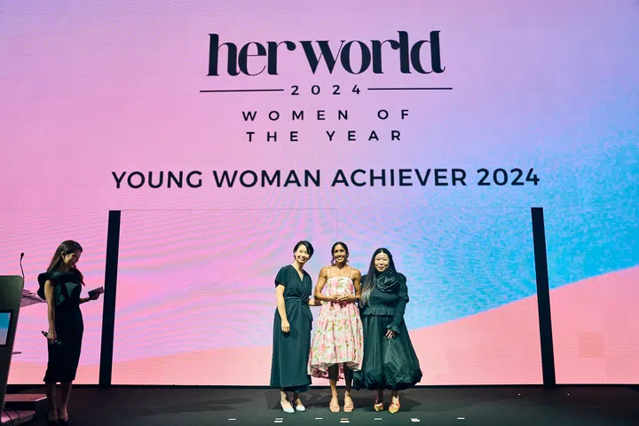 From left: Chief operating officer Loh Yuh Yiing, with Young Woman Achiever Award 2024 Shanti Pereira, and Her World’s editor-in-chief Elizabeth Lee