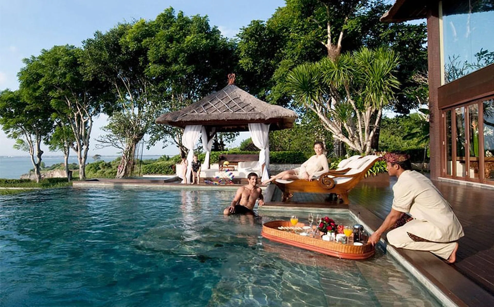 beautiful_villas_with_pool_feature_image